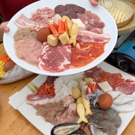 เมนูของร้าน Sky Grill Rooftop