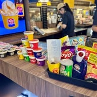 Guss Damn Good เมกะ บางนา (Mega Bangna)