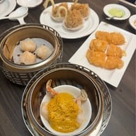 Loong Foong สวิสโฮเต็ล กรุงเทพฯ รัชดา