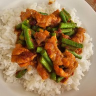 เฮือนเฮื้องน้อย