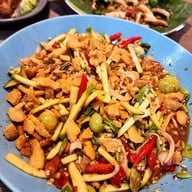 Phed Phed LHAY ซอยสายลม 1 (LHAY Sailom Alley)