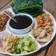 ครัวดอกไม้ขาว สาขาบำรุงเมือง