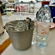 ธาราซีฟู้ด