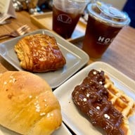 HOC - House Of Croissants หัวหิน ซอย 61