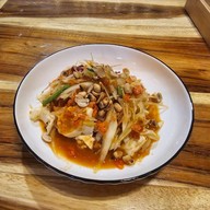 ส้มตำบ้านแม่ อาหารอีสานรสแซ่บ New Park Bangphai