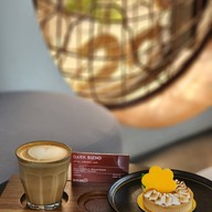 Rolling Roasters เอกมัย