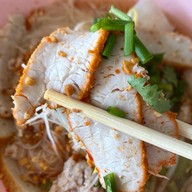 ร้านก๋วยเตี๋ยวป้าเพ็ญ