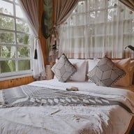 บ้านนอกคอกนา