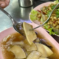 เมนูของร้าน ในรู บ้านเลขที13 ถ. นิพัทธ์อุทิศ 3 ซอย 1