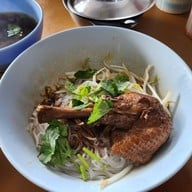 เป็ดตุ๋นยาจีนรสชาววัง