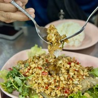 เมนูของร้าน ในรู บ้านเลขที13 ถ. นิพัทธ์อุทิศ 3 ซอย 1