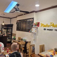 บรรยากาศ Madre pasta box at Phuket town Phuket town