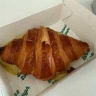 Sarnies Bangkok Charoen Krung 44