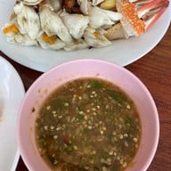 ครัวปลาทู (ทิดอ้วน) บางแสน