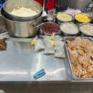 เจ้วรรณสวนหลวงจุฬา 1700ถนนพระรามที่6  แขวงวังใหม่ เขต ปทุมวัน กรุงเทพมหานคร 10330