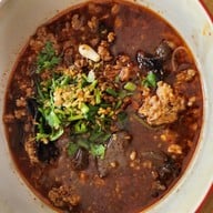 เมนูของร้าน น้ำเงี้ยว ป้าสุข