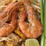 ผัดไทกุ้งใหญ่,ส้มตำแซ่บหลาย