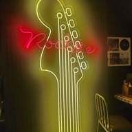 Rock Me Burgers & Bar เชียงใหม่