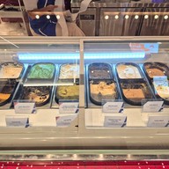 Montagne L'art De La Glace มาร์เก็ท เพลส ทองหล่อ