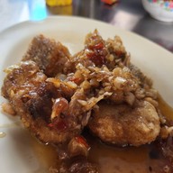 พ่อครัวเถื่อนยอดนักตุ๋น 91แยก1