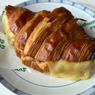 Sarnies Bangkok Charoen Krung 44