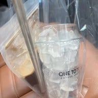 1:2 coffee (1:2 คอฟฟี่) MBK มาบุญครอง