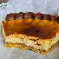 HOLIDAY PASTRY (ฮอลิเดย์ พาสทรี)- เซ็นทรัลเวิลด์