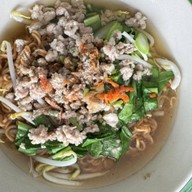 พี่เปิ้ล ก๋วยเตี๋ยวหมูโบราณ- ปั๊มปตท.ดอนเจดีย์ศรีประจันต์