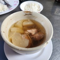 พ่อครัวเถื่อนยอดนักตุ๋น 91แยก1