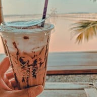 ยุ้งเกลือบ้านแหลม