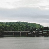 สะพานมอญ