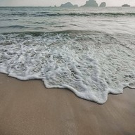 หาดไร่เลย์