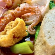 ไธพัตย์ ก๋วยเตี๋ยวต้มยำน้ำตื้น - โชคชัย4