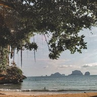 หาดไร่เลย์