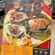 เมนู ส้มตำนัว Siam Square Soi 5