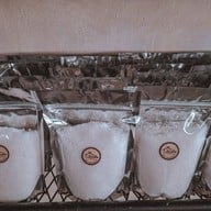 ยุ้งเกลือบ้านแหลม