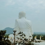 วัดเขาสูงแจ่มฟ้า