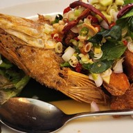 เมนูของร้าน ภูรดา เรสเตอรองก์ - Phurada restaurant @Maesai