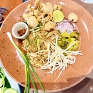 Kumpoon central pattaya