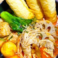 ขึ้นเตาหม่าล่าและชาบู สาขาเดอะสเฟีย เพชรเกษม