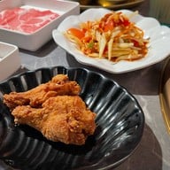 อิเจ้แจ่วฮ้อน แอนด์ ชาบู สยามเซ็นเตอร์