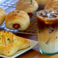 ขนมปัง ชิโอะปัง shio pan เบเกอรี่ กาแฟ มัทฉะ ขนมปังเกลือ ของหวาน ขนม ขนมหวาน อาหารเช้า แฮมชีส shiopan ชิโอะ แซนวิส คาเฟ่ cafe เค๊ก เค้ก คุกกี้ มัจฉะ matcha sandwich ครัวซอง Crossiant  brunch ปัง Amazon อะเมซอน inthanin อินทนิน อินทนิล punthai พันธุ์ไทย ขนมปัง ชิโอะปัง shio pan เบเกอรี่ กาแฟ มัทฉะ ขนมปังเกลือ⭐️