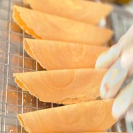 วน วน ขนมเบื้อง หน้า รพ.พัทยาปัทมคุณ