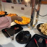 Lucky Suki (ลัคกี้ สุกี้) โลตัส บางกะปิ