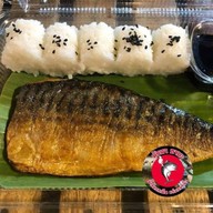 สเต๊กอากง & ข้่าวซาบะไร้ก้าง สายใต้ใหม่