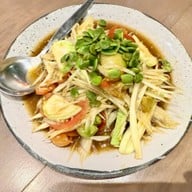 Kumpoon central pattaya