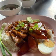 ก๋วยเตี๋ยวเรือรังสิต นาย ก. สาขา 1 ไชยสถาน ถนนสันกำแพงสายใหม่