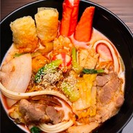 หม่าล่าหม้อไฟ  เเสมดํา