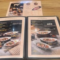 เมนู ก๋วยเตี๋ยวเรืออัศวิน (สาขาบรรทัดทอง)