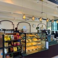 รับลม คาเฟ่ ท่าเรือมหาชัย